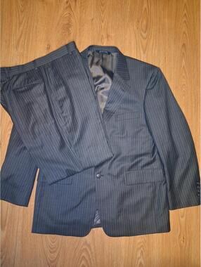 Stafford 2 Piece Suit Mens 40S 35x29 Gray Striped Wool Silk